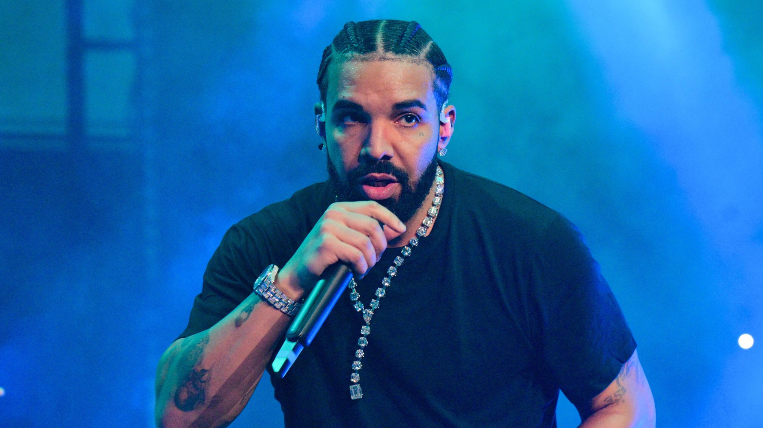 Drake performs onstage during “Lil Baby & Friends Birthday Celebration Concert” at State Farm Arena on December 9, 2022 in Atlanta, Georgia. Photo: Getty Images Prince Williams/Wireimage