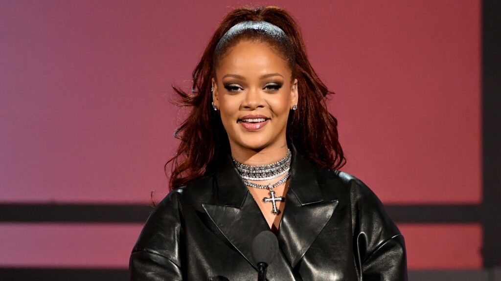 Pon De Re-Plate: Rihanna’s Coming Out With a Cookbook Instead of an Album Soon, and No I’m Not Crying About It, You Are