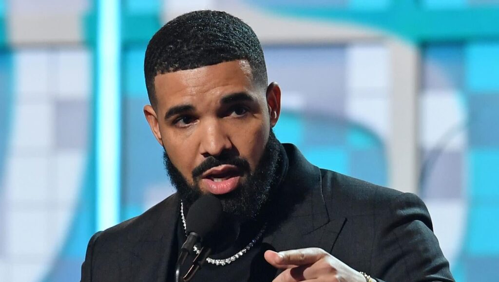 'God’s Plan': Drake Breaks Yet Another Billboard Record